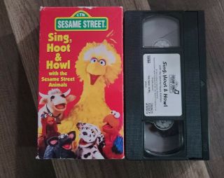 Sesame Street Sing,  Hoot & Howl (vhs 1991) - Rare Vintage Collectible - Ship N24
