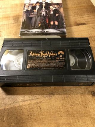 RARE OOP 1ST EDITION ADDAMS FAMILY VALUES VHS VIDEO TAPE HORROR COMEDY 3