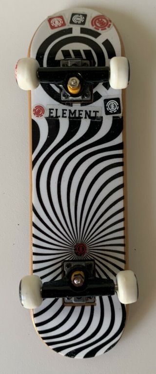 Rare Vintage Tech Deck Element 96mm Black & White Fingerboard Skateboard