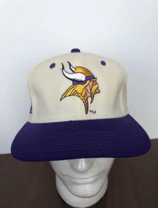Minnesota Vikings Rare Vintage 90s Team Nfl Fitted 7 1/4 Hat Please Read