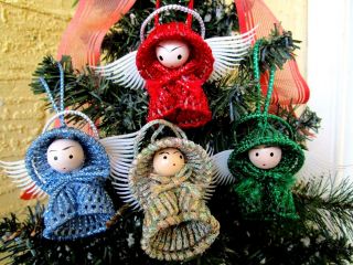 Vintage 4 Angels Needlepoint & Wooden Heads Rare Design Christmas Ornaments