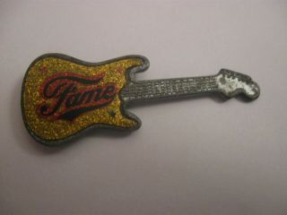 Rare Old Fame Musical Tv Show Guitar Metal Brooch Pin Badge