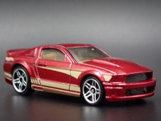 2005 - 2009 Ford Mustang Gt Rare 1:64 Scale Collectible Diorama Diecast Model Car
