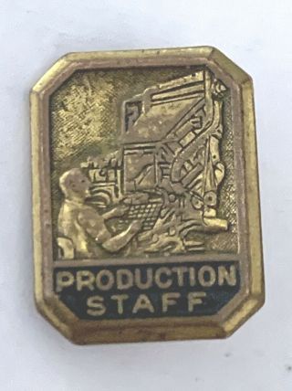 Rare Newspaper Linotype Production Staff Pin 05 - 62