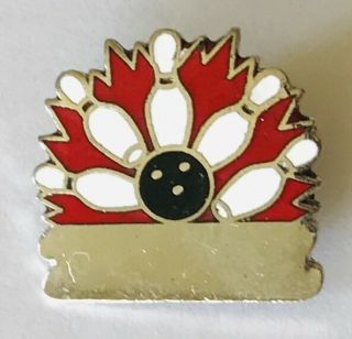 Ten Pin Bowling Ball Crashing Pins Badge Rare Vintage (c17)