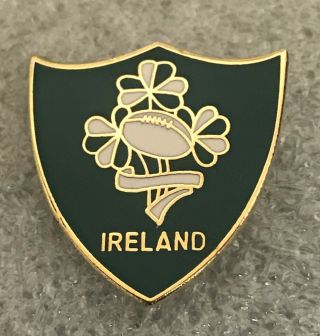 Rare Ireland Rugby Union Supporter Enamel Badge - Wear With Pride For 6 Nations