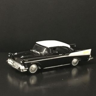 1957 57 Chevy Belair Coupe Rare 1:64 Scale Limited Collectible Diecast Model Car