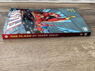 The Flash by Mark Waid Deluxe Edition Volume 2 DC TPB RARE OOP GL Reverse Flash 3