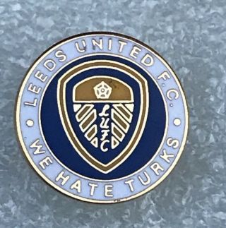 Very Rare & Old Leeds United Supporter Enamel Badge - From Early 2000’s