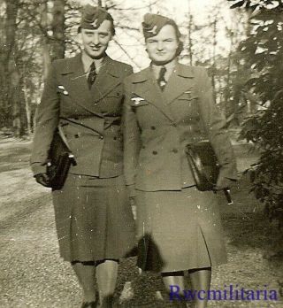 Rare Female Uniformed Wehrmacht Blitzmädel Helferin Girls W/ Purses