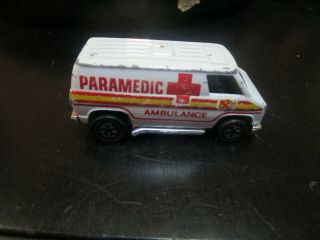 Vintage Ambulance/paramedic Redline Hot Wheels Rare