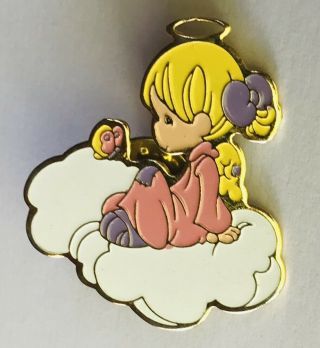 Little Angel Girl On Cloud Religion Pin Badge Rare Vintage (d1)