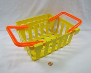 Vintage Fisher Price Fun With Food Deluxe Grocery Shopping Basket Yellow Rare