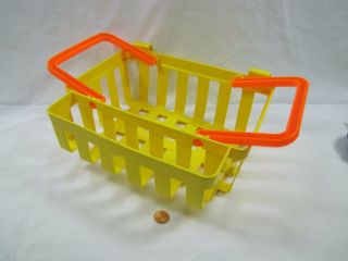 Vintage Fisher Price Fun with Food DELUXE GROCERY SHOPPING BASKET Yellow Rare 2