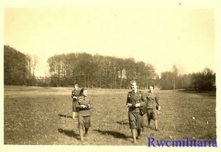 RARE Female Uniformed Wehrmacht Blitzmädel Helferin Girls Crossing Field 2