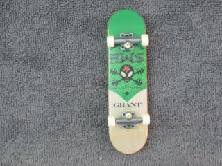 Grant Taylor Alien Workshop Tech Deck Skateboard 96mm Fingerboard Rare Vintage