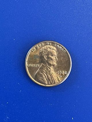 (2) Small Date 1982 D Copper Rare Penny - Error Coin Lincoln Memorial Penny