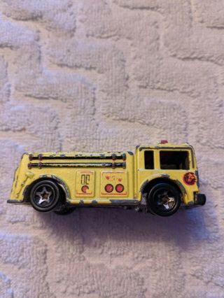 Rare Vintage 1976 Mattel Hot Wheels Yellow Fire Eater Engine Truck 1/64