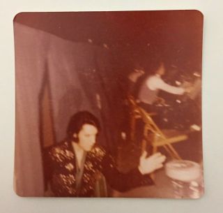 Elvis Presley Vintage Photo Ultra Rare 3.  5 X 5 Candid Back Stage