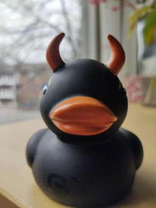 Rare Axe Rubber Evil Devil Duck Ducky Duckie Toy 2005 Accoutrements 3