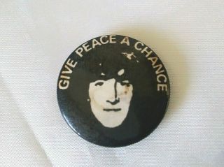 John Lennon Give Peace A Chance Rare Vintage Badge 1970s