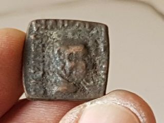 RARE ANCIENT INDO GREEK BRONZE SQUARE DRACHM COIN HERMAIOU 6,  5 GR 21MM 2