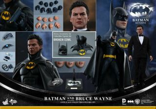 Movie Masterpiece Batman Returns Batman And Bruce Wayne Set 1/6 Scale Figure