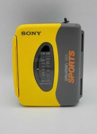 Vintage Sony Walkman Sports Fm/am Radio Cassette Player Avls Wm - Sxf10