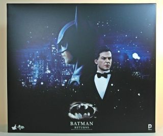 Hot Toys Batman Returns Bruce Wayne Set Mms294
