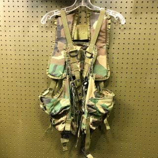 Military Woodland Bdu Tactical Load Bearing Equipment Vest Lbv Vintage W/pouches