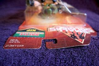 Ultra Rare 1998 Small Soldiers BATTLE CHANGING KIP KILLIGAN in Package 4