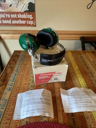 Vintage David Clark Straightaway Ear Hearing Protector Model 10as Green W/box