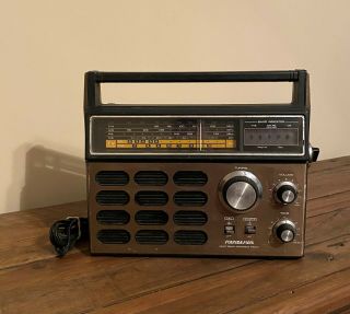 Vintage Soundesign 2799 (a) Bronze Multi Band Portable Radio Am/fm Ac/dc