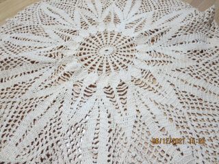 Large Vintage Round Hand Crochet Doily - - 28 " Across - - Heavy Weight - - G9a
