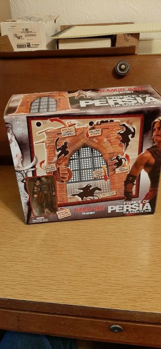 Disney Prince Of Persia The Sands Of Time Alamut Gate Playset With Bonus Figur