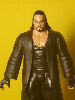 2011 Wwe The Undertaker W/coat Mattel Wrestling Action Figure Euc