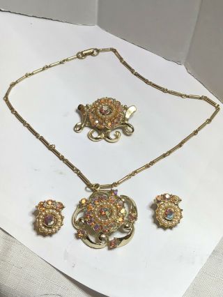 Vintage Costume Jewelry Rhinestone Set Necklace Earrings Brooch Gold Tone