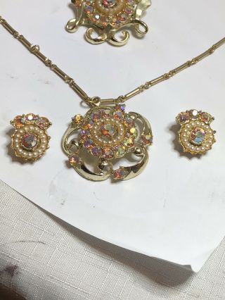 vintage costume jewelry rhinestone set necklace earrings brooch Gold Tone 2