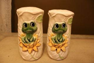Vintage Neil The Frog Salt And Pepper Shakers 1976,  Sears Roebuck,  Made In Japan