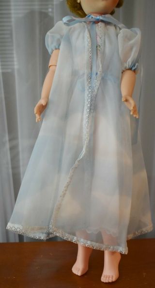 Vintage Night Gown and Nylon Robe Made for Madame Alexander Cissy Doll 2
