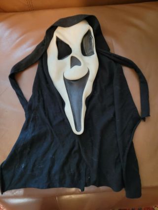 Vintage Scream Mask Ghostface Fun World Div Chin Stamp Hood Rare Smile Grin Glow