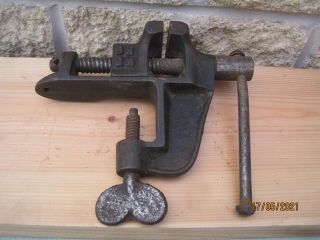 Vintage Antique Art & Craft small Steel Vice Marked DRGM 1891 - 1952 German Made 2