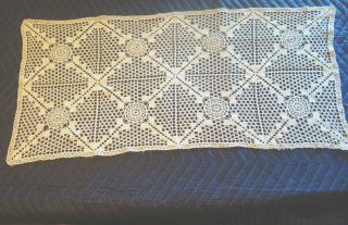 Vtg Hand Crochet Table Runner Cream Color Rectangle Dresser Scarf 15 " X 35 "