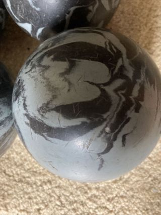 4 Vintage Unbranded Candlepin Bowling Balls Gray & Black Swirls 2 lb 6.  5 oz each 2