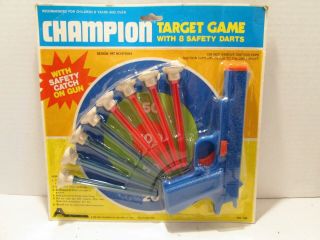 Vintage 1976 Champion Target Game Darts Rack Toy Dime Store Card Moc