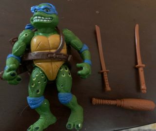 Vintage 1992 Teenage Mutant Ninja Turtles Tmnt Movie Star Leonardo - Bat & Swords