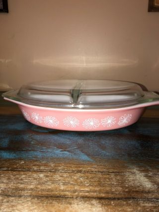 Vintage Pyrex Pink White Daisy Casserole Dish With Lid Cover 1.  5 Quart