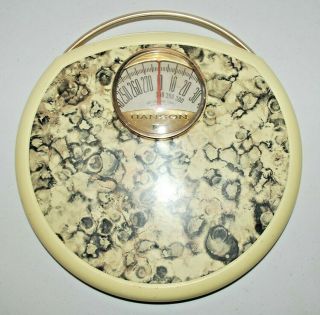 Vintage Hanson Bathroom Scale With Bubble Magnifier & Carrying Handle