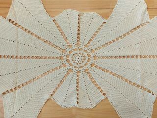 Antique Vintage Handmade Crochet Lace Tablecloth Runner Ivory Oval