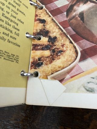 Vintage Better Homes and Gardens Cookbook 5 Ring Binder 1953 PINK Inside 3